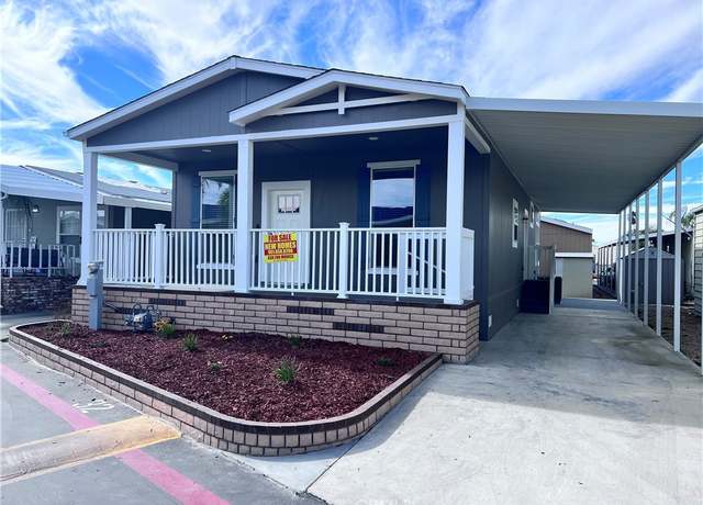 Property at 1445 W Florida Ave W #32, Hemet, CA 92543, 3 beds, 2 baths