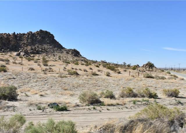 Property at 1 Vac/Vic Avenue B10/245 Ste, Lancaster, CA 93535