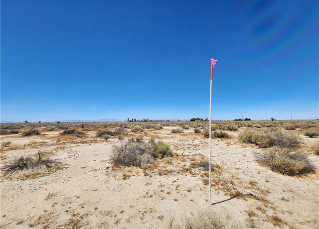 Property at 2-AC 122 St E, Lancaster, CA 93535