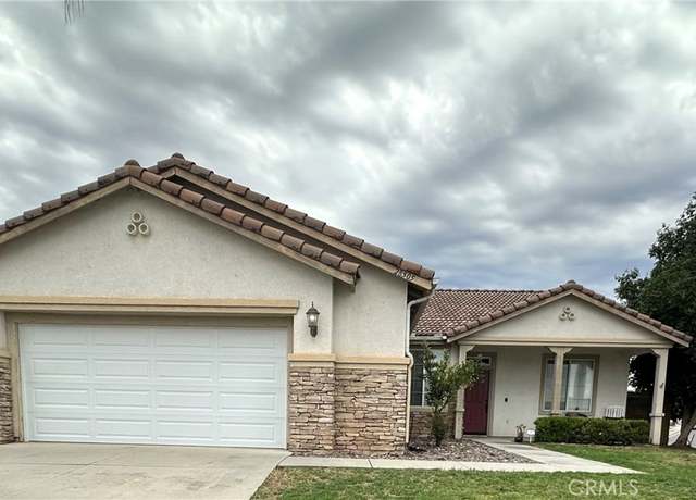 Property at 28505 Mission Dr, Menifee, CA 92584, 4 beds, 2 baths