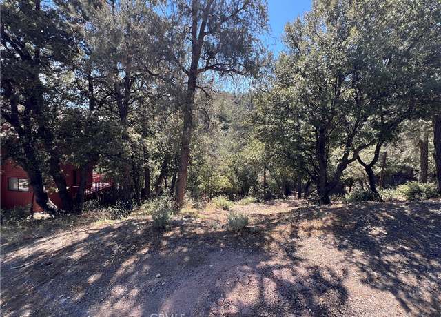 Property at 1416 Banff Dr, Pine Mtn Club, CA 93222