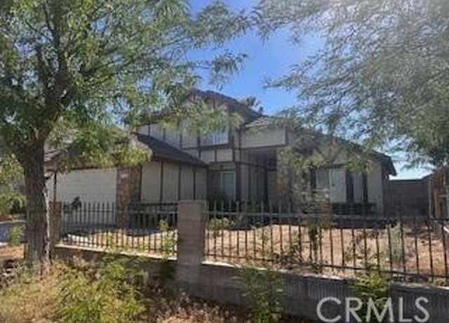 Property at 44535 Aspen St, Lancaster, CA 93535, 3 beds, 3 baths