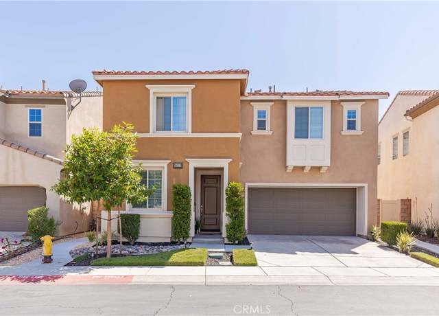 Property at 24213 Carnation Way, Lake Elsinore, CA 92532, 4 beds, 2.5 baths