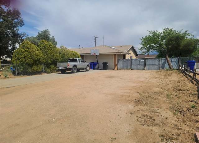 Property at 11465 Saratoga Rd, Apple Valley, CA 92308, 3 beds, 2 baths