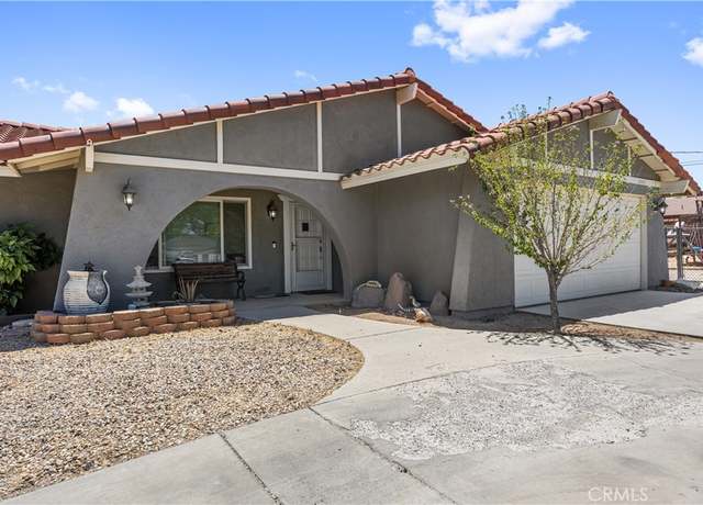 Property at 18043 Preston St, Hesperia, CA 92345, 3 beds, 3 baths