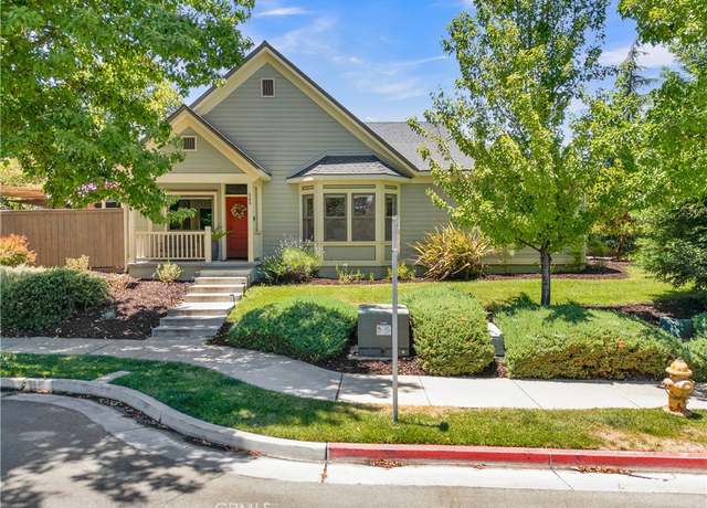Property at 545 Maple St, Paso Robles, CA 93446, 4 beds, 3 baths