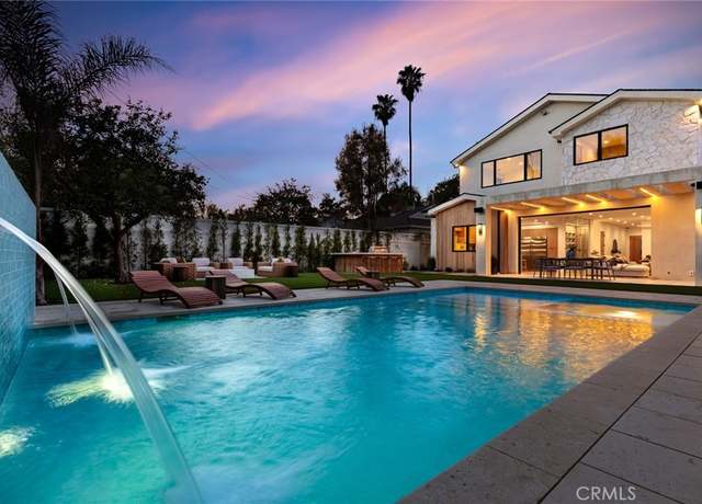 Property at 22640 Clarendon St, Woodland Hills, CA 91367, 5 beds, 5.5 baths