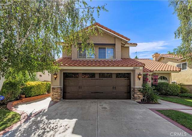 Property at 28860 Woodside Dr, Saugus, CA 91390, 4 beds, 3 baths