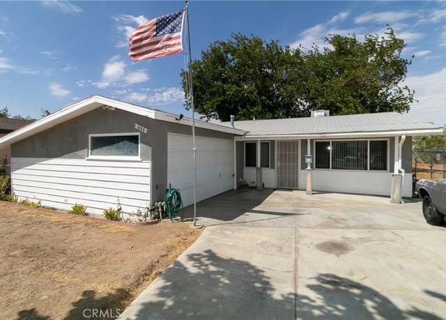 Property at 1055 E Avenue P5, Palmdale, CA 93550, 3 beds, 1 bath