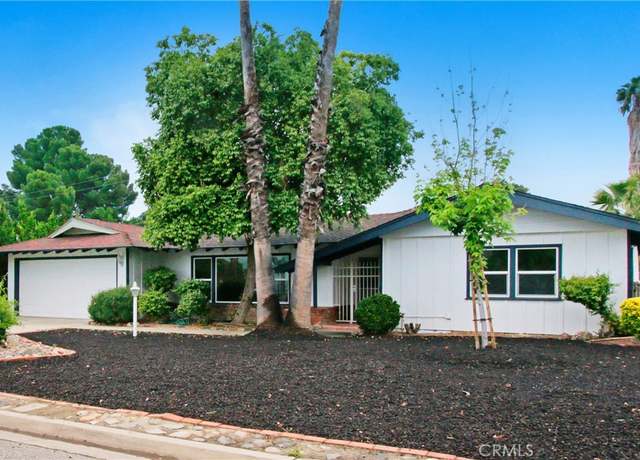 Property at 26110 Hemet St, Hemet, CA 92544, 3 beds, 2 baths