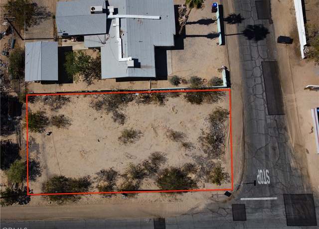 Property at 703 Sunnyslope Dr, 29 Palms, CA 92277