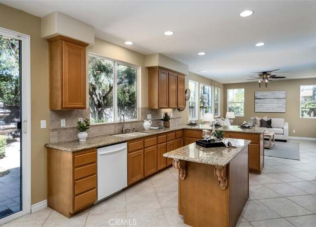 Property at 44035 Cindy Cir, Temecula, CA 92592, 4 beds, 3 baths