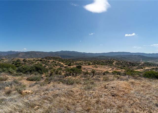 Property at 62582 Bear Track Ct, Anza, CA 92539