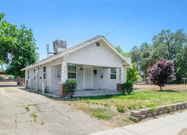 Property at 5458 E Tulare St, Fresno, CA 93727, 2 beds, 1 bath