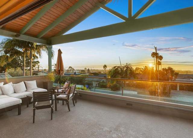 Property at 3354 Seacrest Dr, Carlsbad, CA 92008, 4 beds, 3 baths
