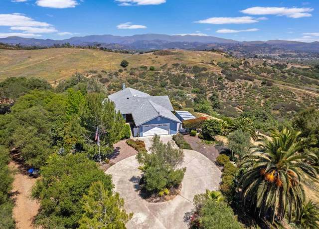 Property at 5221 Olive Hill Rd, Fallbrook, CA 92028, 7 beds, 4 baths
