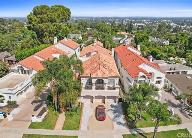 Property at 14057 Valley Vista Blvd, Sherman Oaks, CA 91423, 5 beds, 4.5 baths