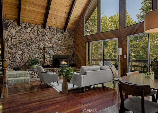 Property at 28645 Shenandoah Dr, Lake Arrowhead, CA 92352, 2 beds, 2 baths