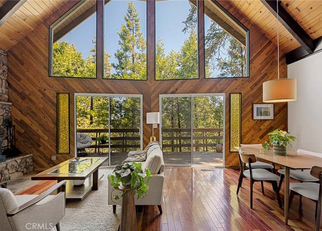 Property at 28645 Shenandoah Dr, Lake Arrowhead, CA 92352, 2 beds, 2 baths