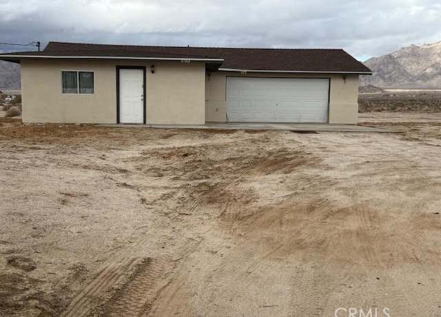 Property at 87884 Amboy Rd, 29 Palms, CA 92277, 2 beds, 1 bath