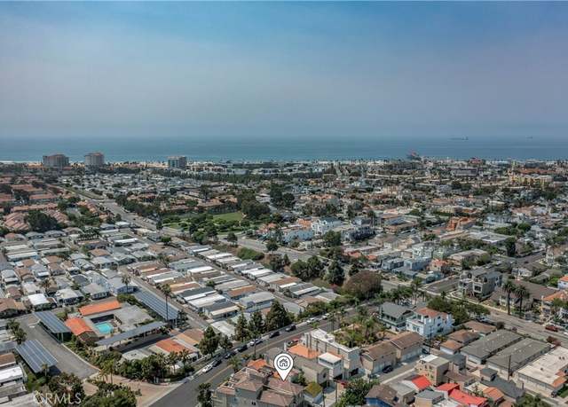 Property at 613 Frankfort Ave, Huntington Beach, CA 92648, 3 beds, 2.5 baths