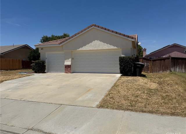 Property at 2027 Warwick St, San Jacinto, CA 92582, 3 beds, 2 baths