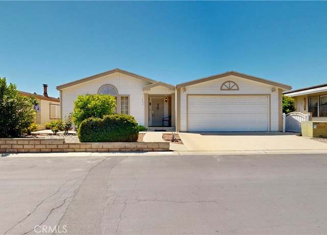 Property at 1457 Martinique Dr, Hemet, CA 92543, 2 beds, 2 baths