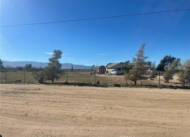 Property at 12238 Windermere Rd, Phelan, CA 92371, 3 beds, 2 baths
