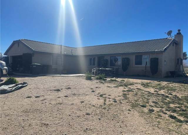 Property at 12238 Windermere Rd, Phelan, CA 92371, 3 beds, 2 baths