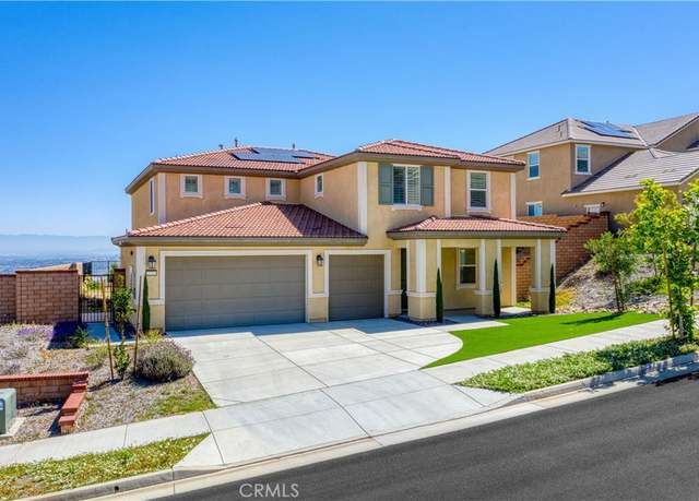 Property at 2725 Sierra Bella Dr, Corona, CA 92882, 5 beds, 3 baths
