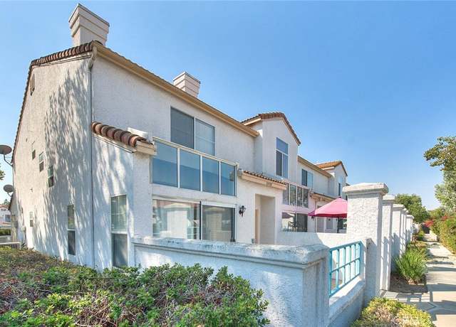 Property at 29592 Cara Way, Temecula, CA 92591, 2 beds, 2.5 baths