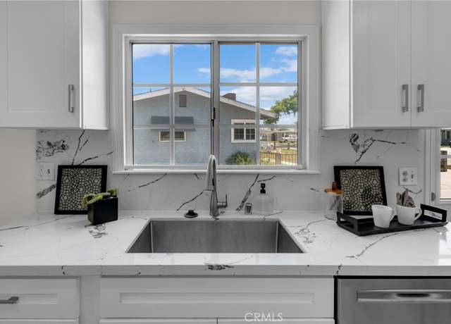 Property at 8182 San Helice Cir, Buena Park, CA 90620, 3 beds, 2 baths
