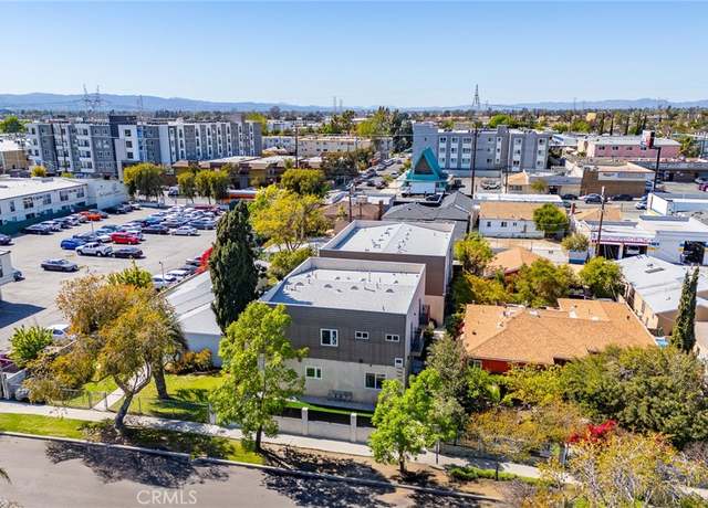 Property at 7443 Troost Ave, North Hollywood, CA 91605, 16 beds, 16 baths