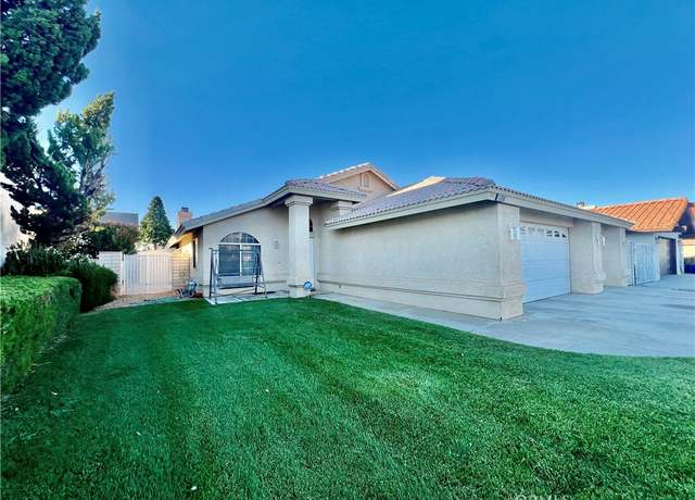 Property at 17980 Lakeview Dr, Victorville, CA 92395, 3 beds, 2 baths