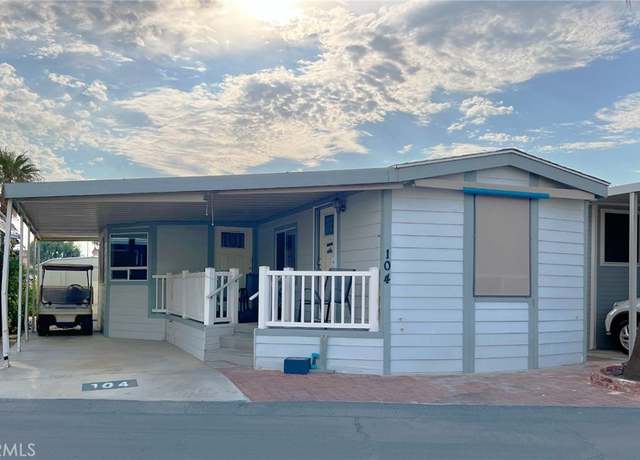 Property at 69801 Ramon Rd #104, Cathedral City, CA 92234, 2 beds, 1 bath
