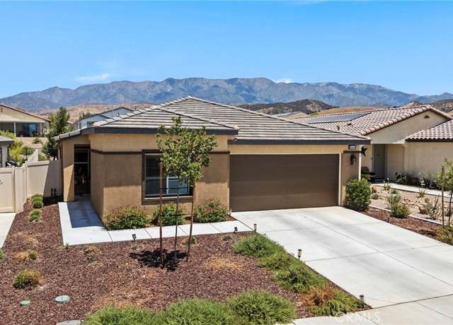 Property at 1644 Beacon Dr, Beaumont, CA 92223, 2 beds, 2 baths