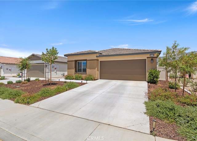 Property at 1644 Beacon Dr, Beaumont, CA 92223, 2 beds, 2 baths