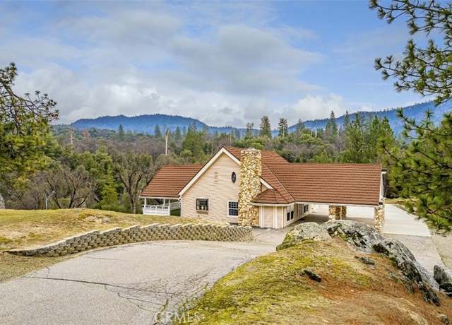 Property at 37828 China Creek Rd, Oakhurst, CA 93644, 4 beds, 3 baths