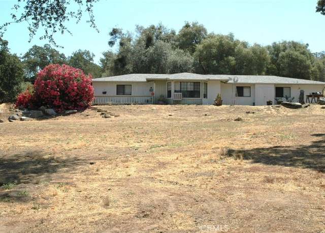 Property at 30717 Seminole Dr, Coarsegold, CA 93614, 3 beds, 2 baths