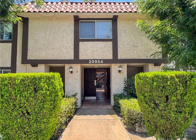 Property at 20954 Parthenia St #20, Canoga Park, CA 91304, 1 bed, 1 bath