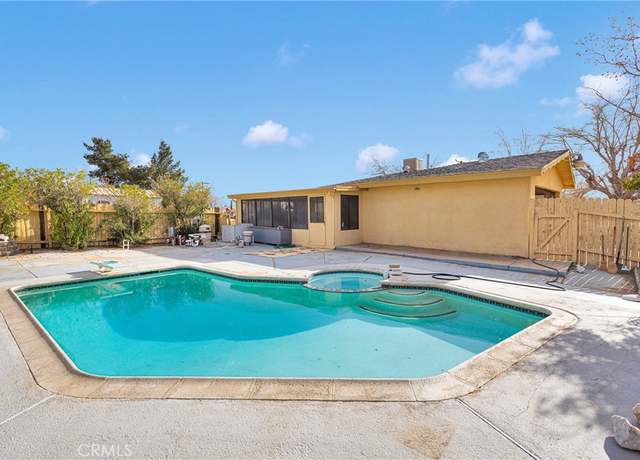 Property at 15539 Topango Rd, Victorville, CA 92394, 3 beds, 2 baths