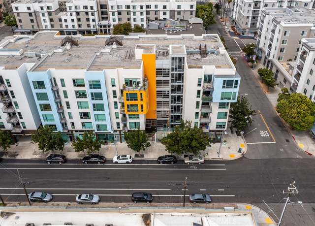 Property at 200 2nd St #105, Oakland, CA 94607, 1 bed, 1 bath