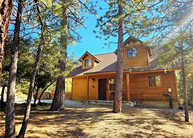 Property at 1745 Linden Dr, Pine Mtn Club, CA 93222, 2 beds, 2 baths