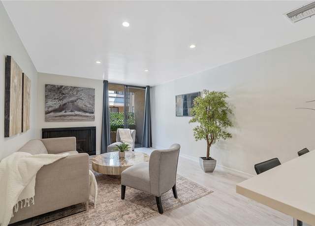 Property at 740 N Kings Rd #225, West Hollywood, CA 90069, 1 bed, 1 bath