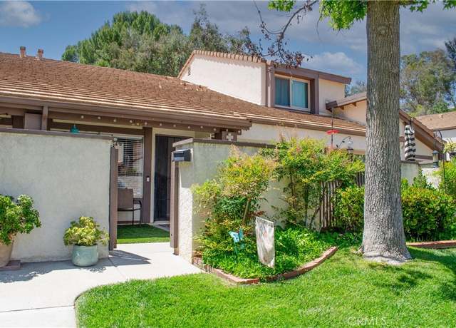 Property at 24717 Sand Wedge Ln, Valencia, CA 91355, 2 beds, 2 baths