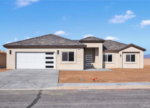 Property at 6693 Banyan Ave, Hesperia, CA 92345, 4 beds, 2 baths