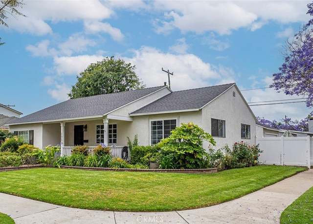 Property at 1917 N Britton Dr, Long Beach, CA 90815, 3 beds, 2 baths