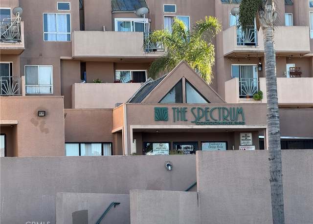 Property at 450 E 4th St #414, Santa Ana, CA 92701, 2 beds, 2 baths