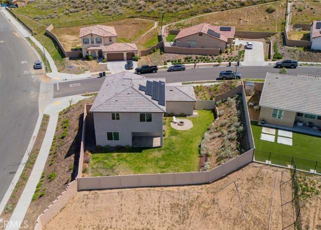 Property at 1087 Crownstone Ln, Hemet, CA 92545, 4 beds, 3 baths