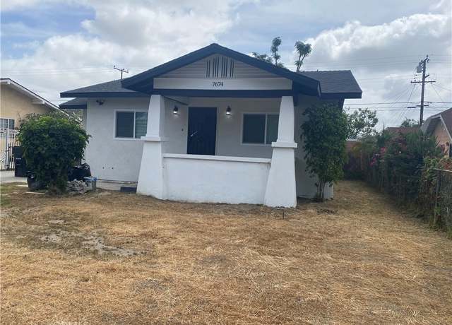 Property at 7672 Whitsett Ave, Los Angeles, CA 90001, 6 beds, 4 baths